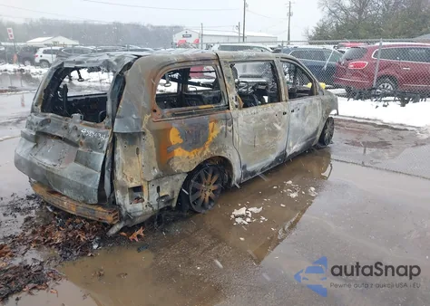 2014 Chrysler Town & Country Touring z USA, uszkodzony, nr VIN 2C4RC1BG6ER231321